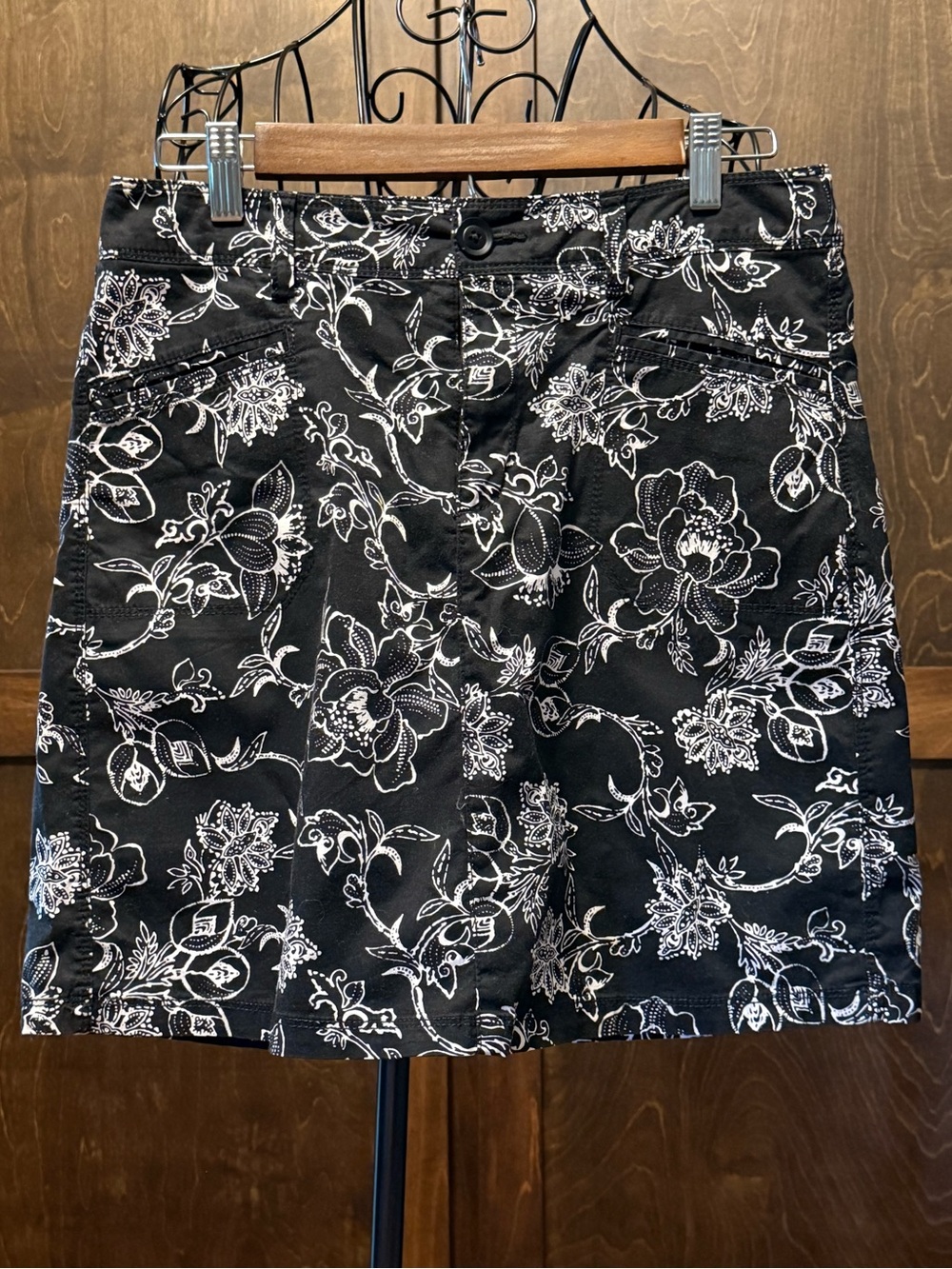 Black Floral A-Line Skort - Women's